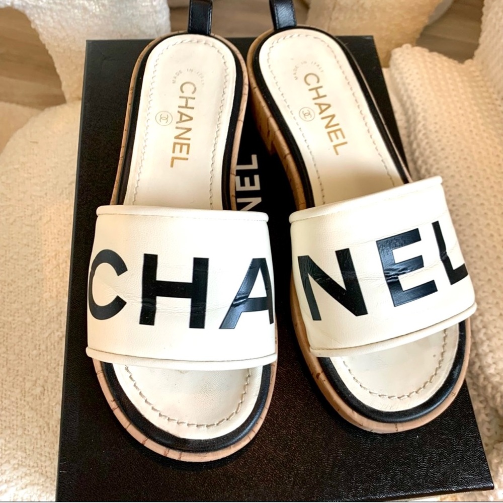 CHANEL LOGO SANDALS SIZE 6.5